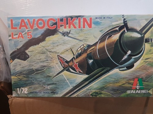 RARE ITALIERI ITALAEREI LAVOCHKIN LA5 1/72 No 110 PERFECT CONDITION