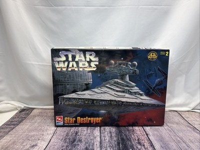 2005 Star Wars AMT Ertl Star Destroyer New  in Box Complete