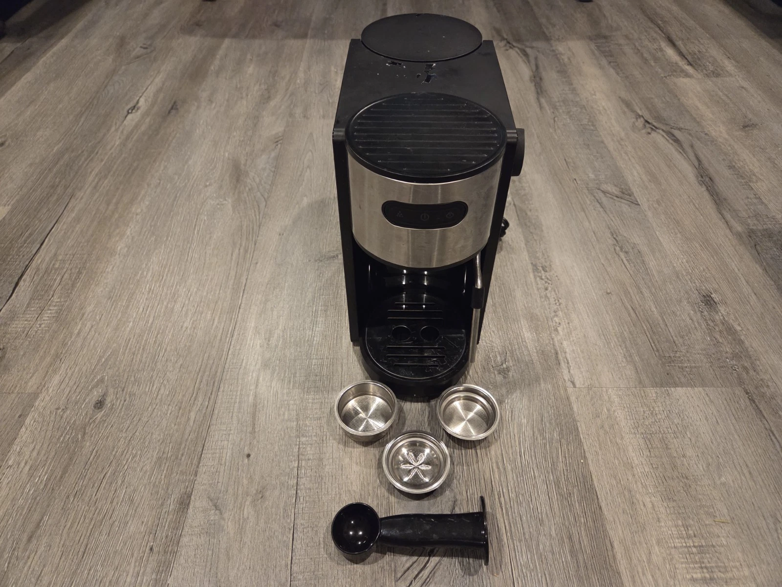 Coffee Gator Espresso Machine Quick-Brew Maker with Milk Frother NO PORTAFILTER
