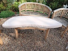 Banana bench cushion cream, 3 seater, 4ft wide , good condition,