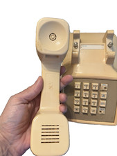 Phone Vintage Universal TEL-4520A Ivory Desk Top Push Button Telephone MCM