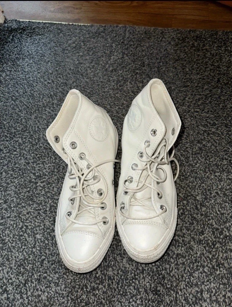 Converse Chuck Taylor All Star alte taglia UK 4 donna pelle bianca