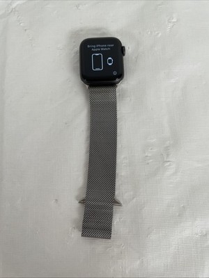 Apple Watch Series 5 40mm gps+ lte Space Gray Aluminum Case with Sport Band