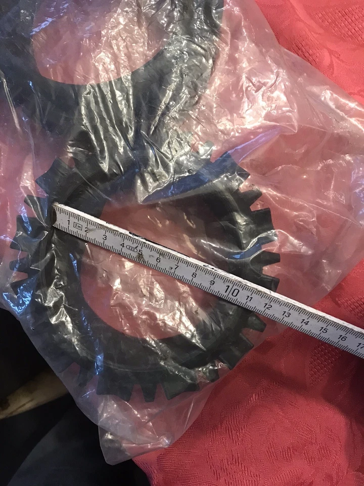 Truggy Buggy Reifen 1:5 neu! - Bild 2 von 3