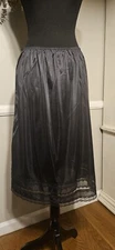 Vintage Plus Size Black Half Slip 100% Nylon Mkd Sz 18/20