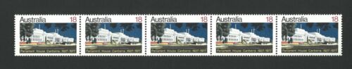 Australia 1977 18c Parliament House Canberra Grey Colour Misplacement SG653 - Zdjęcie 1 z 1