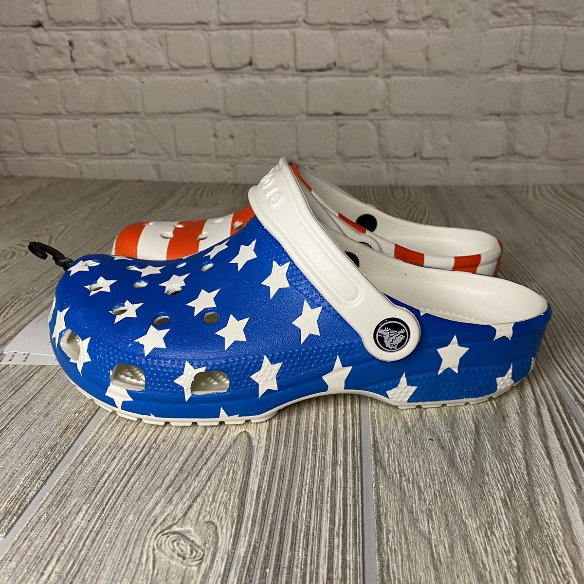 Kids american hot sale flag crocs