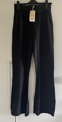 Mango Teen Mädchen ausgestellte Leggings, schwarz, Medium