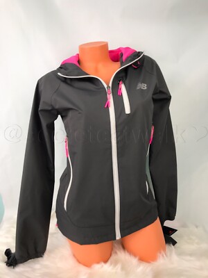 new balance lightweight running jacket
