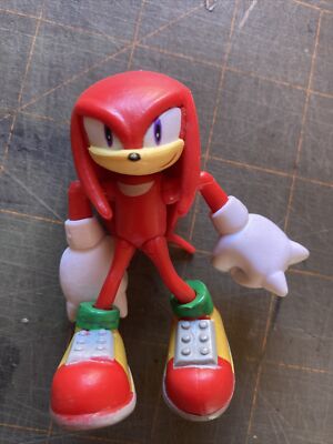 Sonic The Hedgehog 2.75'' Knuckles  Jakks Pacific Action Figure Sega B16