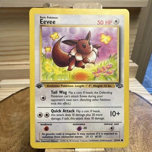 Wizards of the Coast Eevee Jungle 1st Edition 51/64 50 HP Common Regular Basic