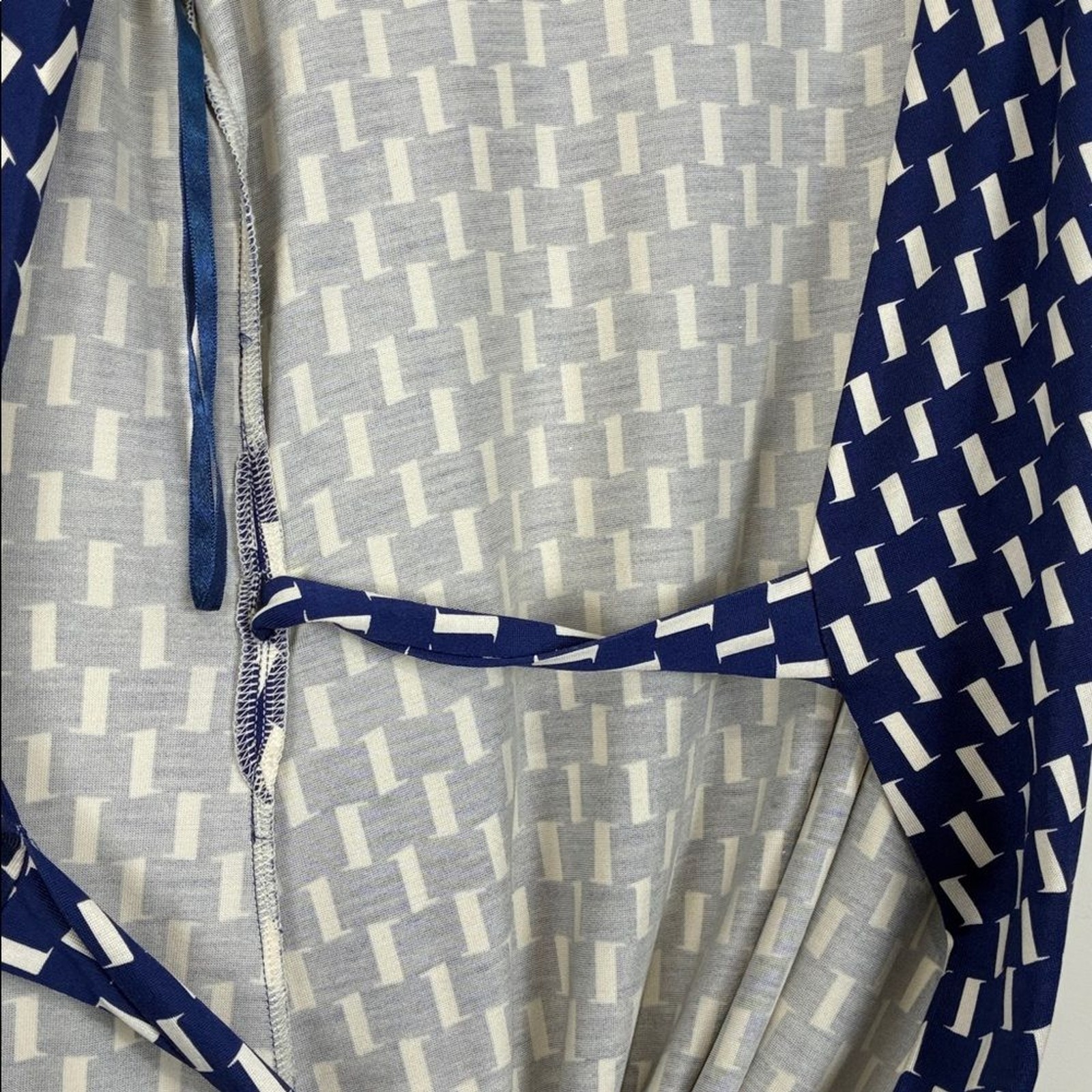 Diane Von Furstenberg Wrap Dress 100% Silk Women’… - image 6