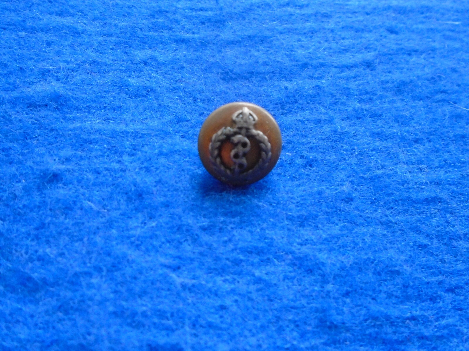 Picture 1 of 3