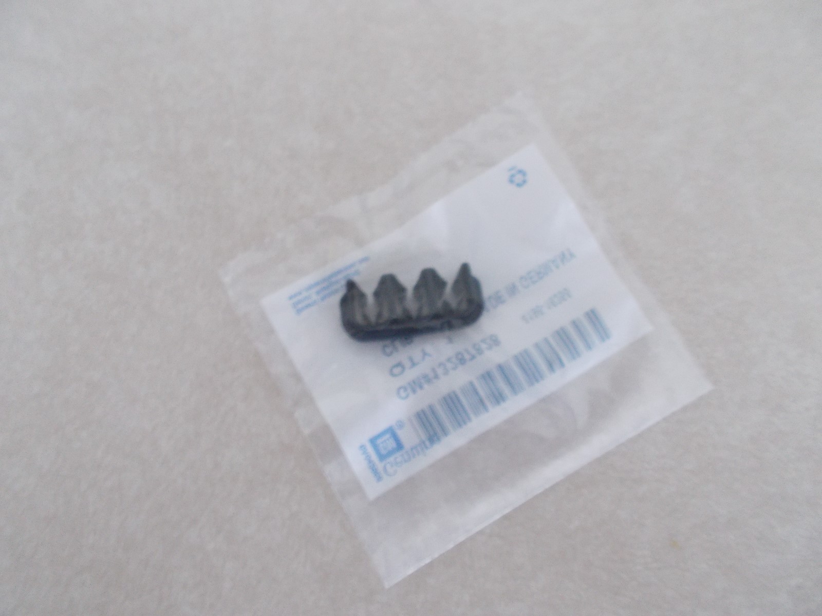 13287828 GM O.E. Front Brke Line Clip - Free Shipping | eBay