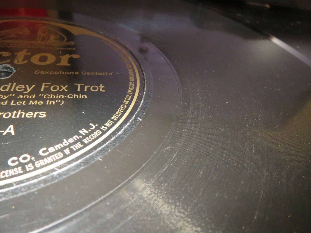 ⚠️LP 78RPM Victor 18149 Six Brown Brothers, Chin Chin /H Benne