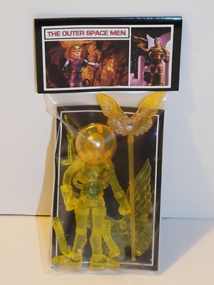 COMMANDER COMET Outer Space Men BETA PHASE Yellow SEALED BAGGIE 2011 NYCC