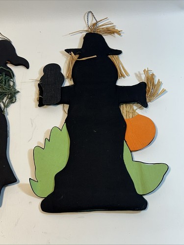 Lot Of 2 Vintage Halloween Handmade Felt Wall Hanging Witch Broom Decor Spooky - Picture 6 of 7