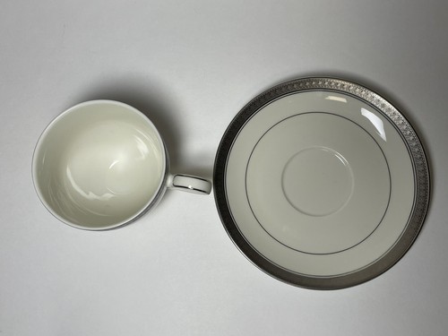Mikasa Palatial Platinum Teacup and Saucer Set of 4 Footed L3235 - Picture 2 of 7