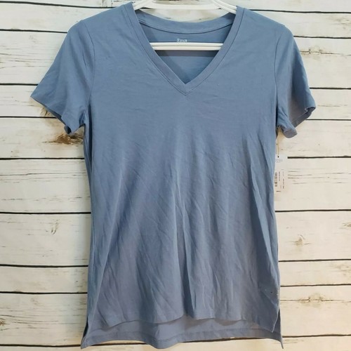 NEW A.n.a Medium Womens T Shirt Short 