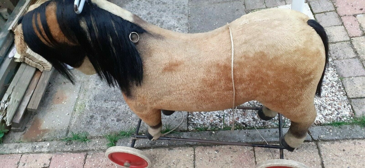Steiff  Horse on wheels  シュタイフ　ホースオンホイール Steiff Horse on wheels シュタイフホースオンホイール