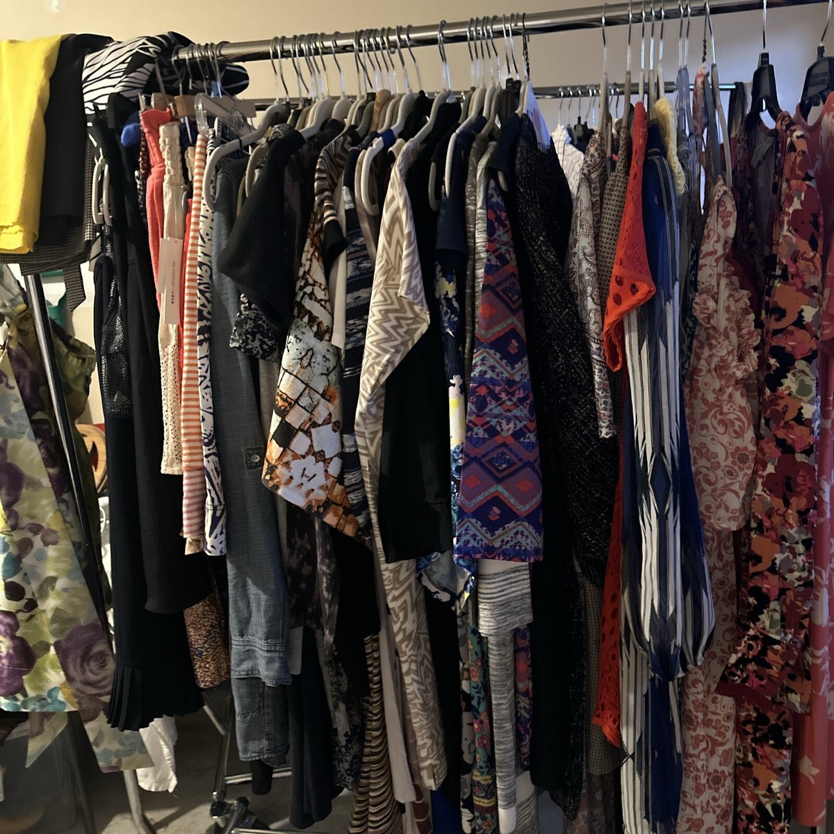 Boutique Bulk Designer Clothing Women's Clothing Fashion Bulk - Main Image