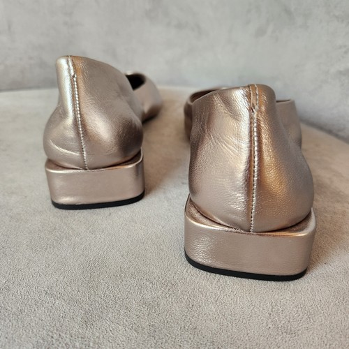 Ballerine Antonio Melani Elizabeth Damrich 11 pelle argento trapezio a punta nuove 130€ - Foto 8 di 13
