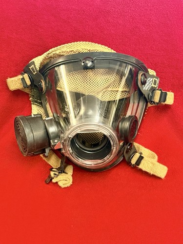Scott AV-2000 Mask w/ Scott Voice Amp - Firefighter SCBA MASK Size - Large