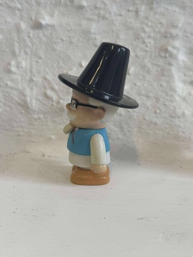 KFC Around The World Kentucky Fried Chicken Colonel Sanders Figur Spielzeug Korea - Bild 3 von 3