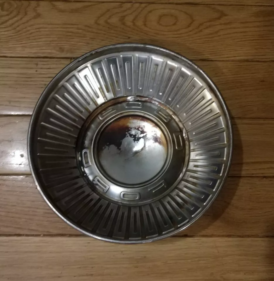 Ford Galaxie 500 X-L 1965-1967 9 1/2" OEM raro Foto 4 de 4