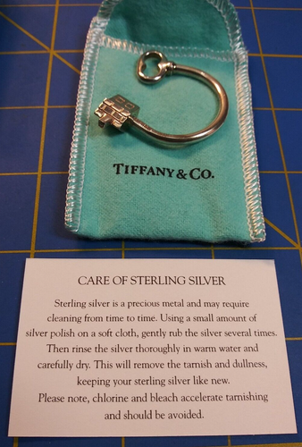 Tiffany & Co. Sterling Silver House Keychain Key Ring with Box MINT Condition. - Picture 5 of 14