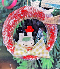 LeeWards SNOW WREATH Flocked Snowman Vintage Bead Christmas Ornament Kit 1975