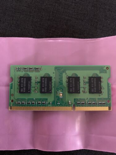 Samsung 1GB Arbeitsspeicher M471B2873EH1-CF8 - Bild 3 von 3