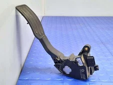 2013-2019 Nissan Versa Accelerator Pedal Assembly Genuine OEM Part 18002-4DA0B