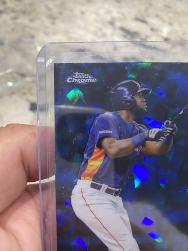 2020 Topps Chrome Update Zafiro Yordan Álvarez Novato Debut RC #U-300 Astros - Imagen 4 de 6