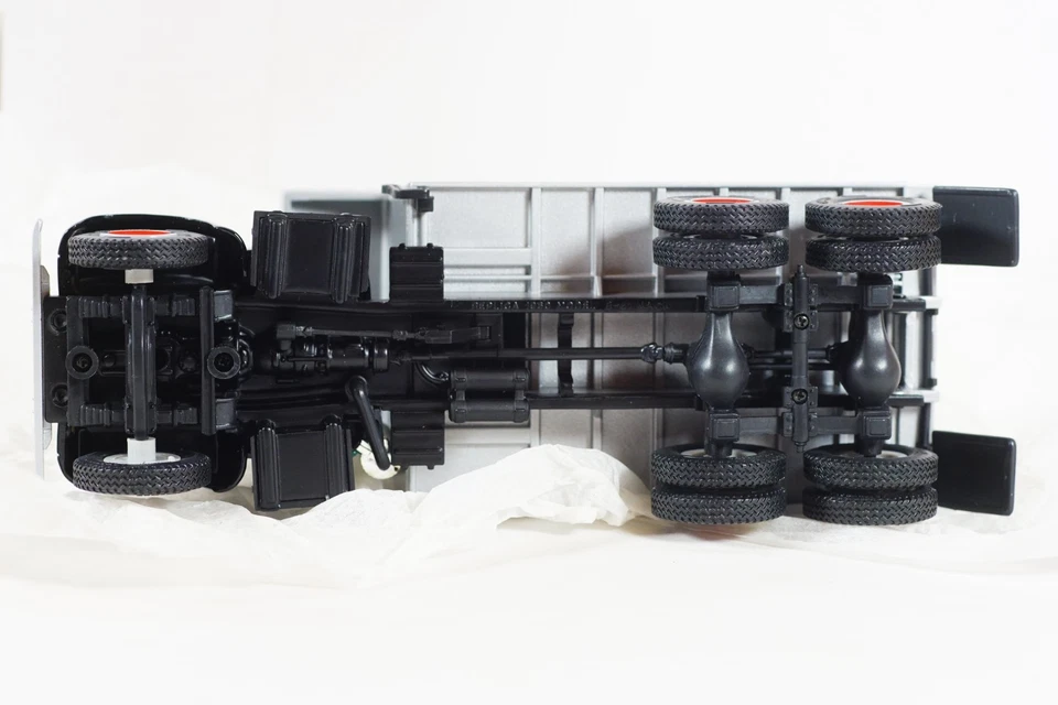 1960 MACK B-61 Truck Diecast Replica 1:34 Sullivan Trail Coal W Pittston PA 1996 - Image 4 of 4