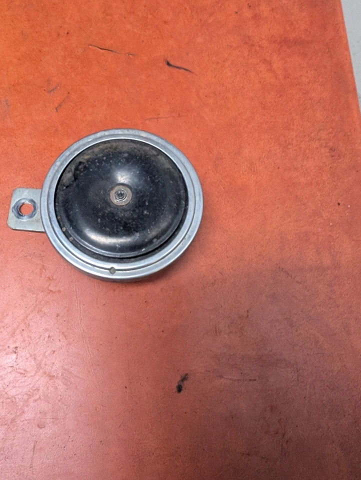 Bocina Honda CM 400 T Nº2 1980 a 1984 CM250T CM400T A799 Foto 2 de 4