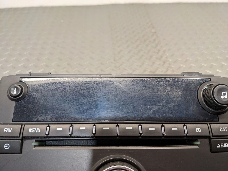 Equipo de audio Radio AM-FM-CD-MP3-USB Se adapta a 11-18 EXPRESS 2500 VAN 1141165 Foto 2 de 4