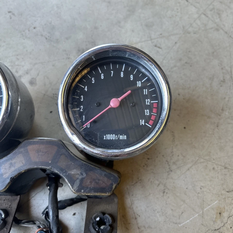 1996 Suzuki Bandit 600 GSF600S Speedometer Tachometer Assembly - Image 3 of 4