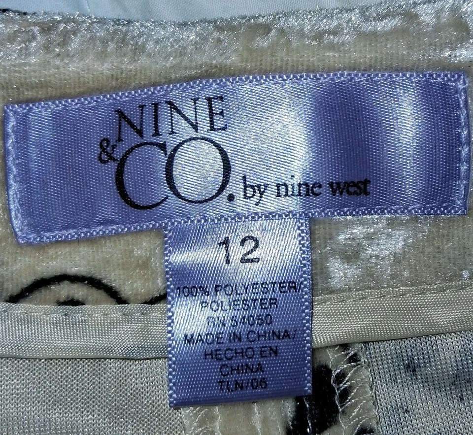 Falda Nine & Company Crema y Negra, Talla 12, Hasta la Rodilla, Lavar a Máquina Foto 4 de 4