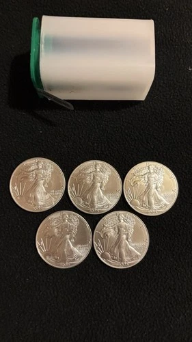 2025 LOT OF 5 AMERICAN SILVER EAGLES 1OZ. .999 SILVER BULLION W/TUBE BEAUTIFUL