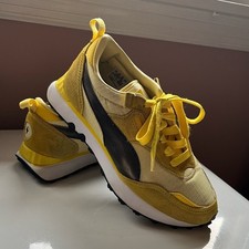 PUMA x POKEMON Pikachu Rider FV Sneakers