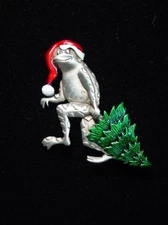 "JJ" Jonette Jewelry Silver Pewter 'Santa FROG with Christmas Tree' Pin