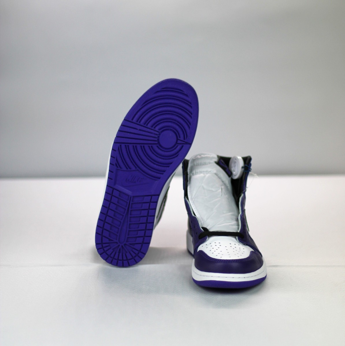 Size 9M - Nike Air Jordan 1 Retro High OG Court Purple 2.0 Size 9M - Nike Air Jordan 1 Retro High OG Court Purple 2.0