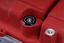 Skunk2 Racing 649-05-0115 Black Anodized Low-profile Valve Cover Honda B-series Skunk2 Racing 649-05-0115 Black Anodized Low-profile Valve Cover Honda B-series