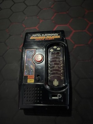 MATTEL Battlestar Galactica SPACE Alert elettronico ARCADE SPIEL 1978 Vintage