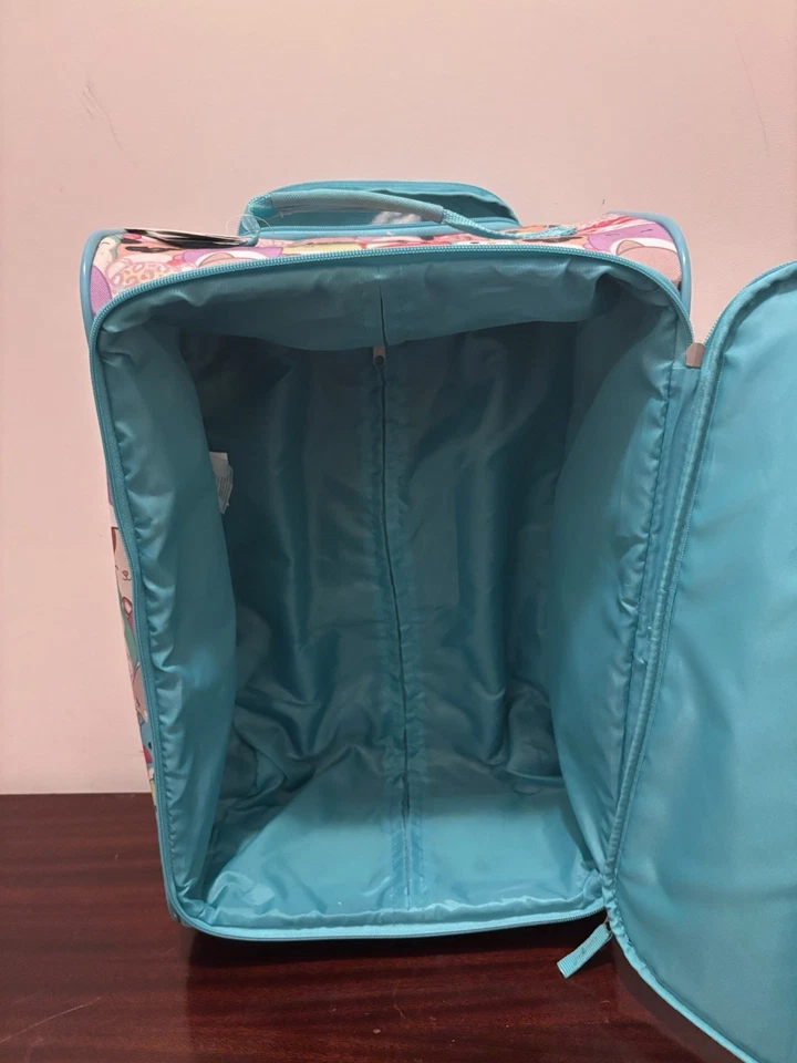 Squishmallows Cameron Cat 2pc Travel Set with 18" Luggage & 10" Plush Backpack👀 - Image 4 of 4