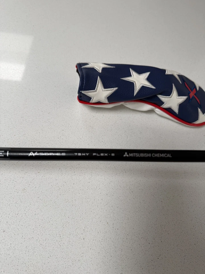 Titleist TSR2 #4 Hybrid Golf Club, 21 Degree Stiff Flex - Image 2 of 4