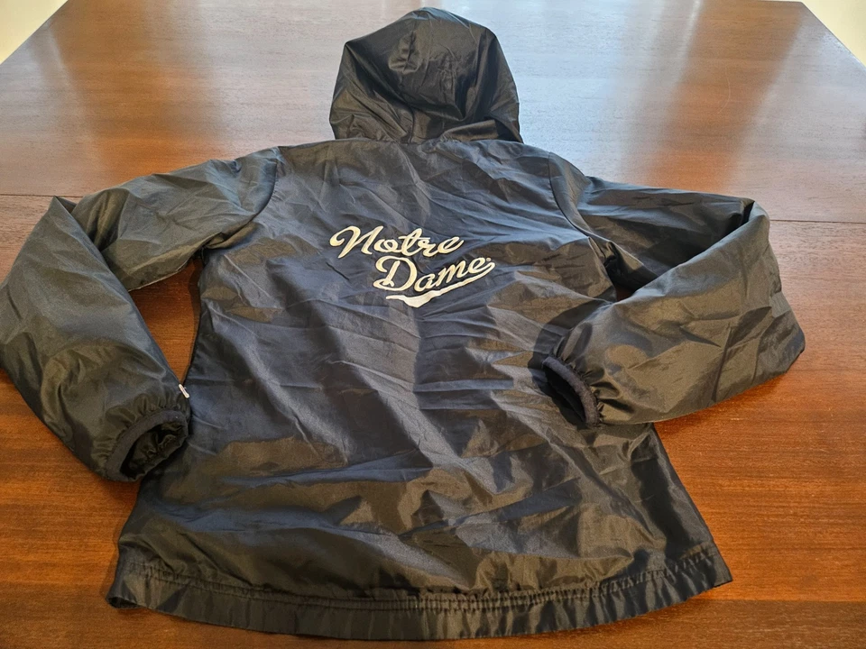 CHAQUETA FORRADA DE FÚTBOL VINTAGE BORDADA CHAMPION NOTRE DAME BOLSILLOS AZUL MARINO PEQUEÑA Foto 3 de 4