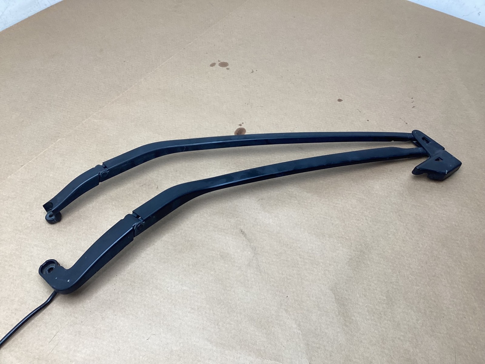 McLaren 650S 2016 Front Windshield Wiper Arm 15 - 17 :Y