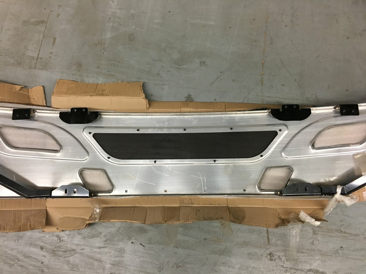 International PROSTAR Bumper: P/N AMO451SSC